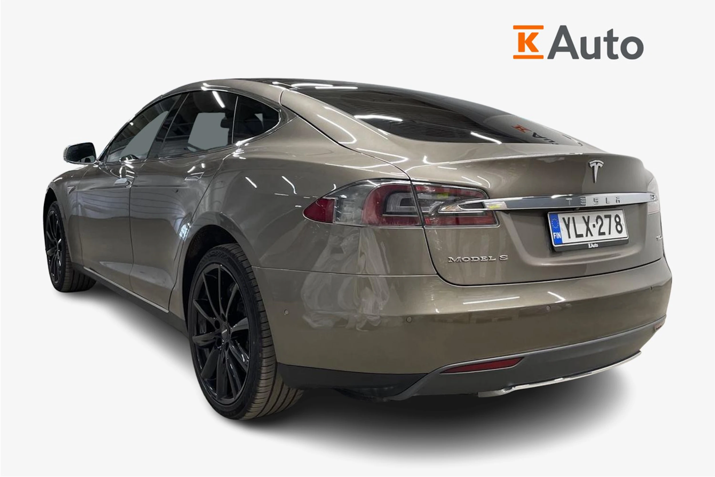 ruskea (beige) Tesla Model S 2016 kuva 2.