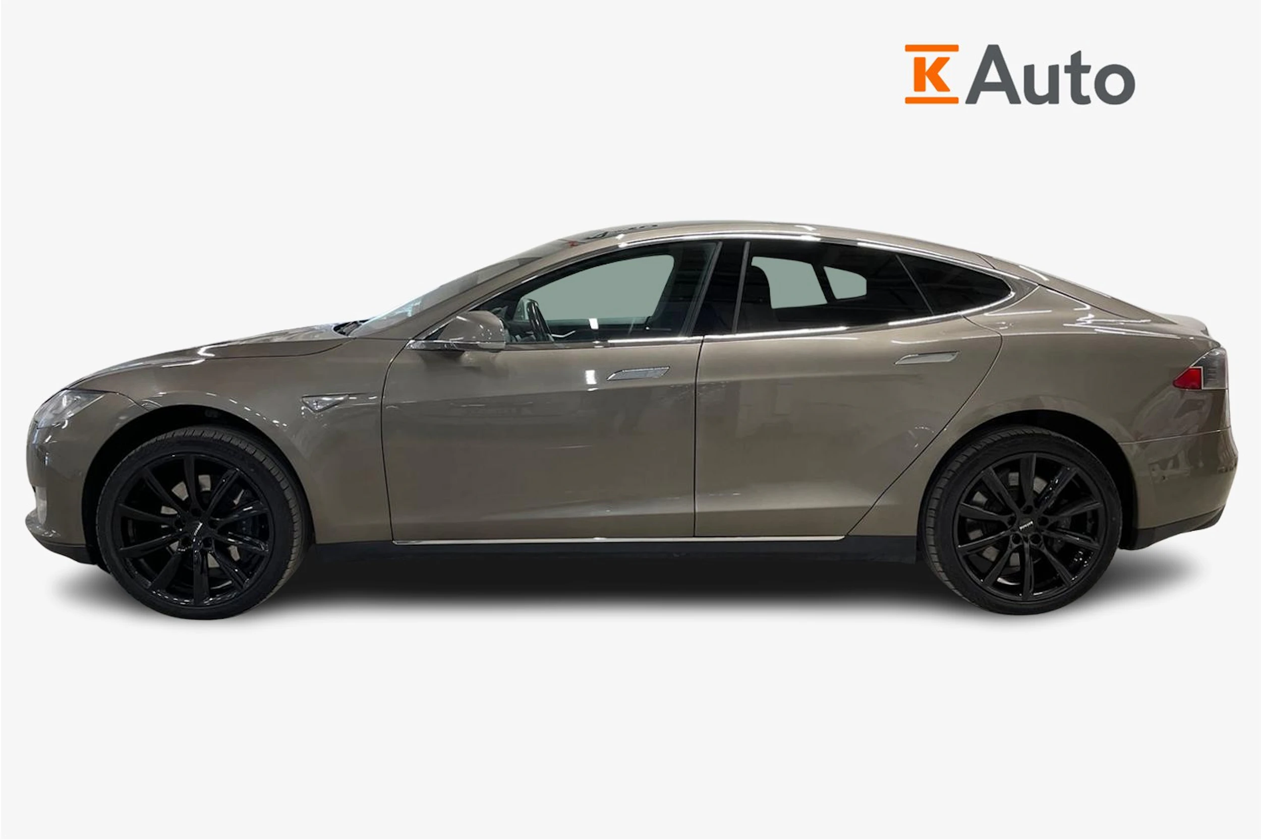 ruskea (beige) Tesla Model S 2016 kuva 5.