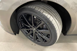 ruskea (beige) Tesla Model S 2016 kuva 10.