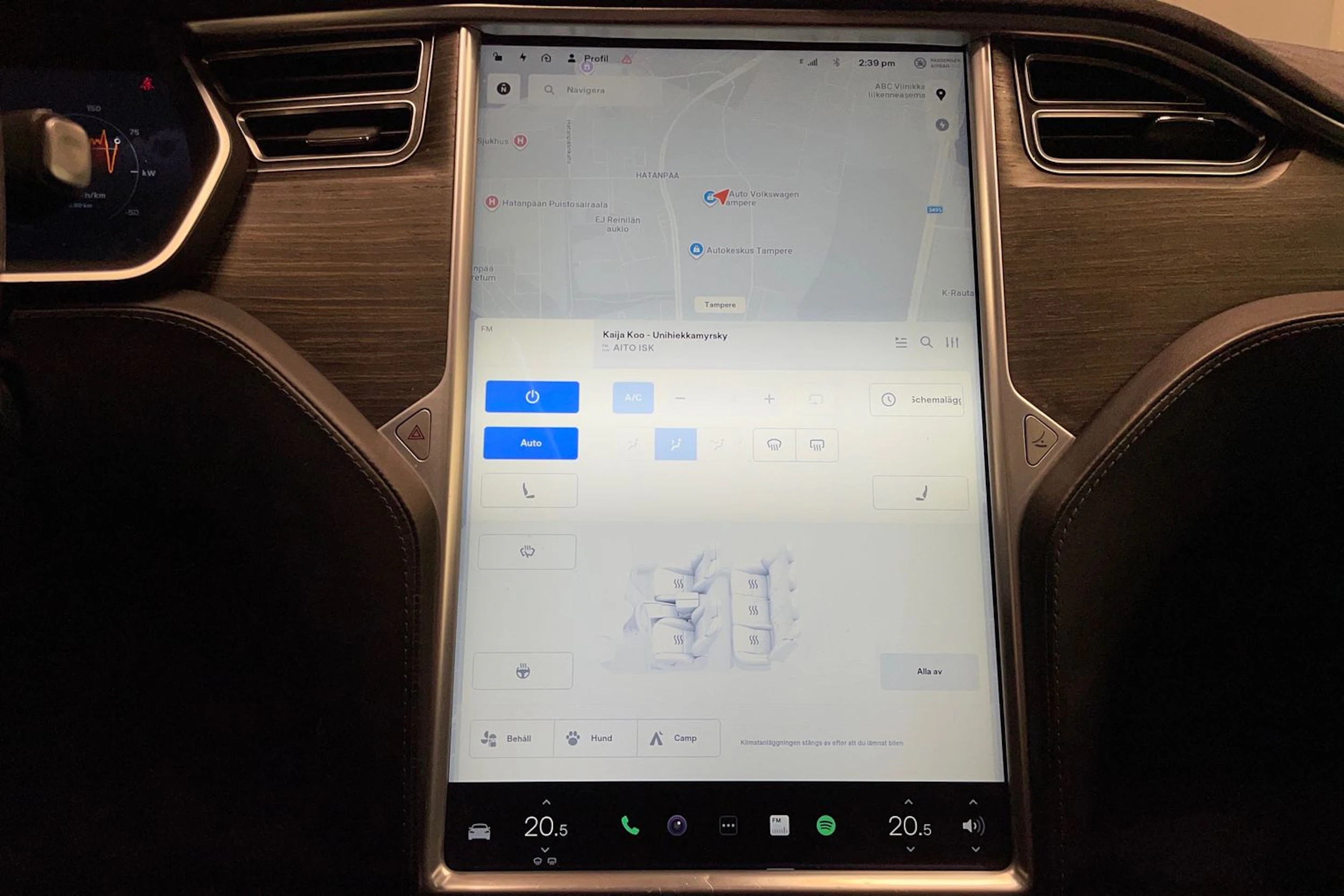 ruskea (beige) Tesla Model S 2016 kuva 17.