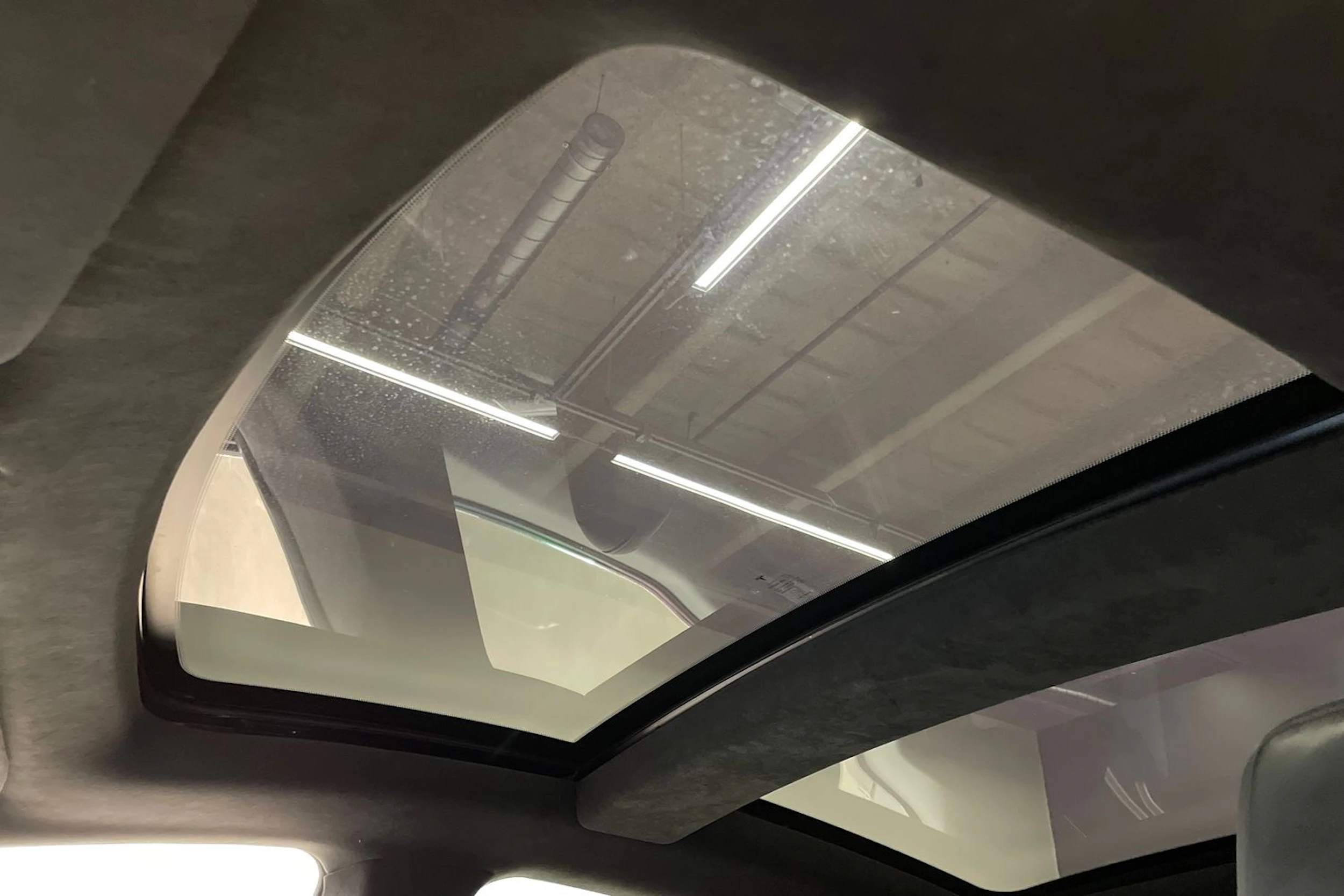 ruskea (beige) Tesla Model S 2016 kuva 20.