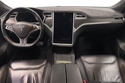 musta Tesla Model S 2017 kuva 9.