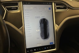 musta Tesla Model S 2017 kuva 27.