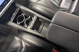 musta Tesla Model S 2017 kuva 28.