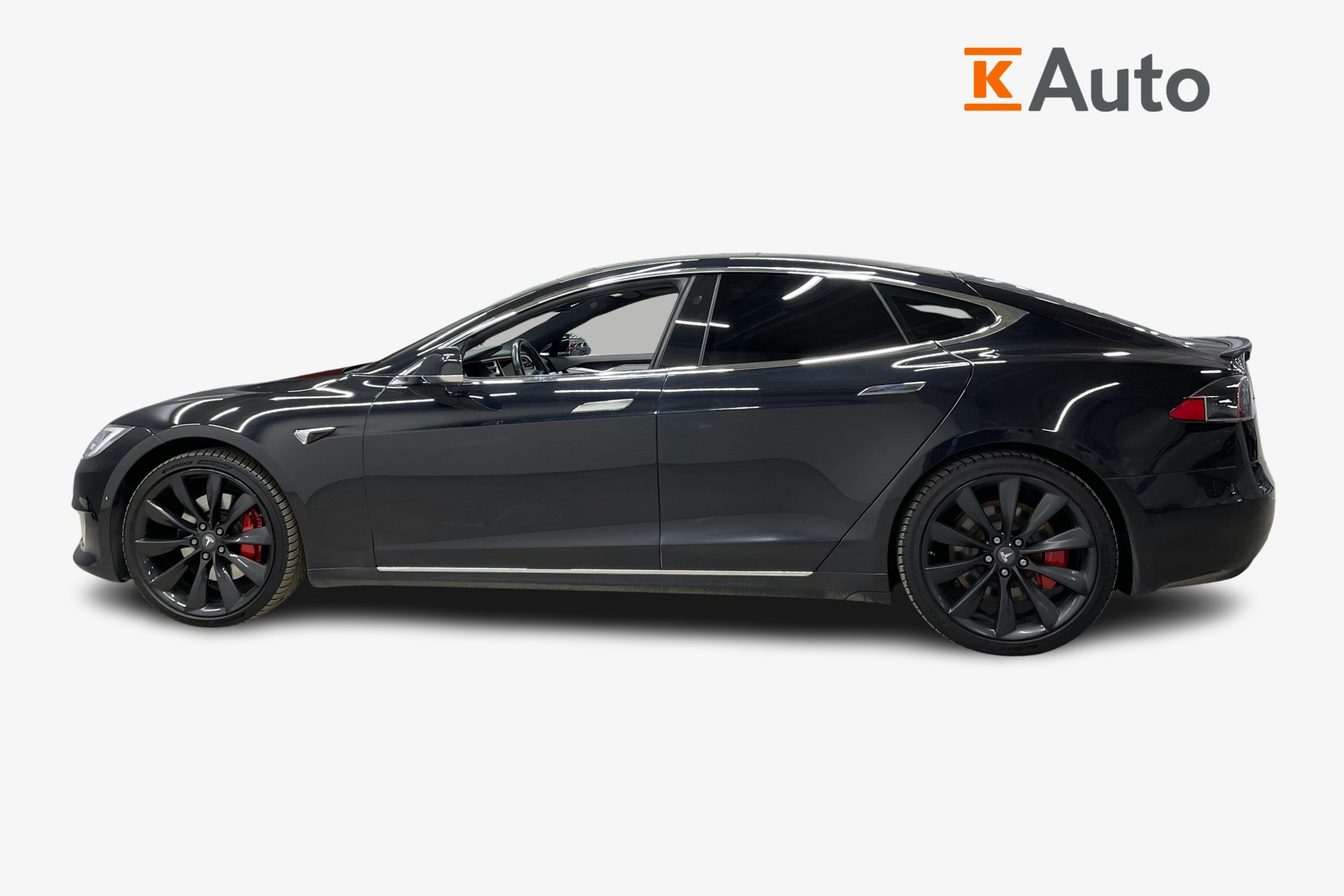 Musta Tesla Model S 2017 kuva 5.