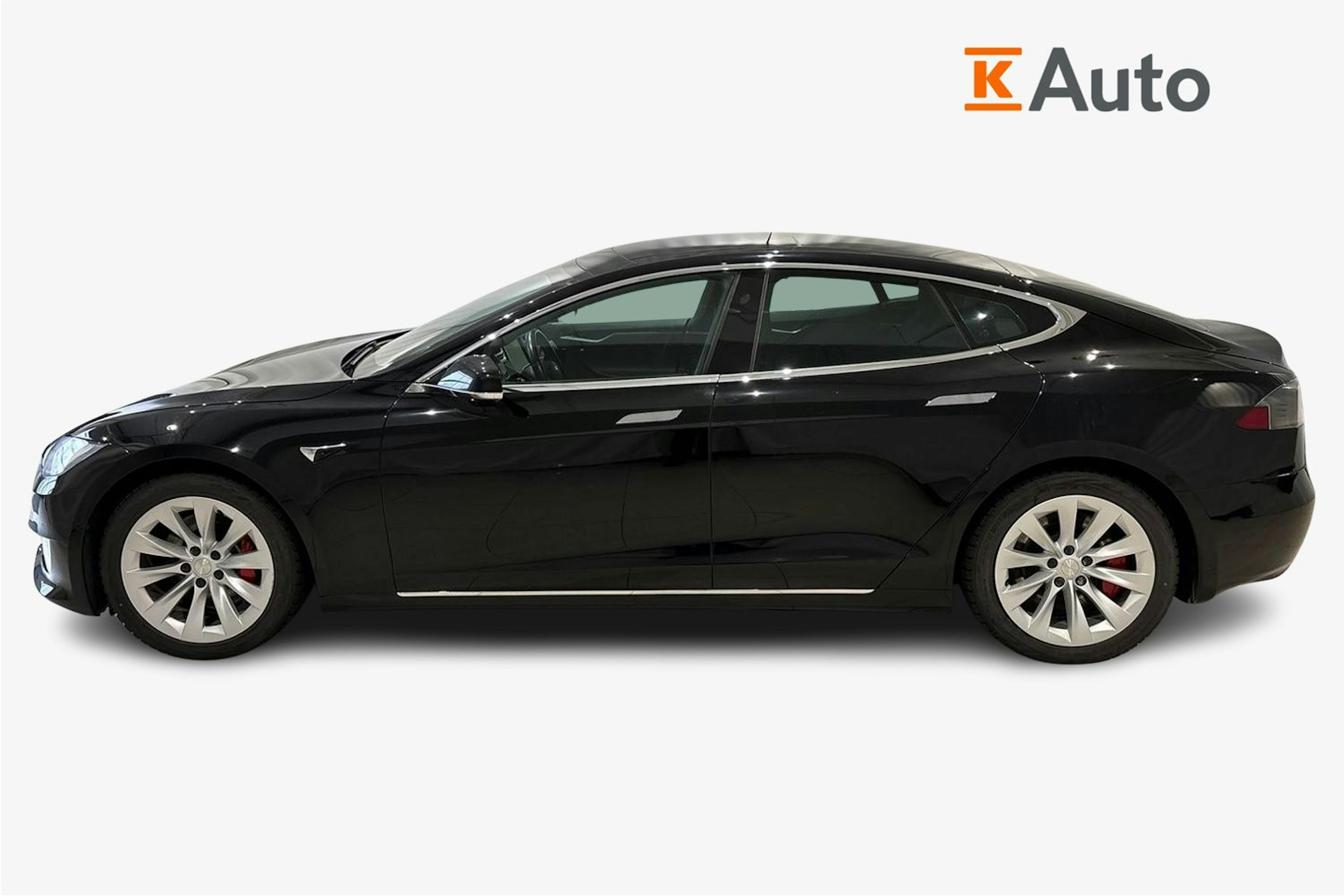 musta Tesla Model S 2017 kuva 5.