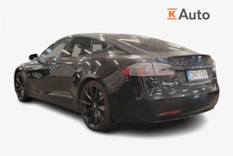 Musta Tesla Model S 2017 kuva 2.