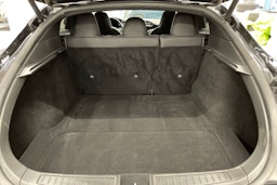 musta Tesla Model S 2018 kuva 15.