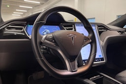 musta Tesla Model S 2018 kuva 25.