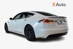 Valkoinen Tesla Model S 2018 kuva 3.