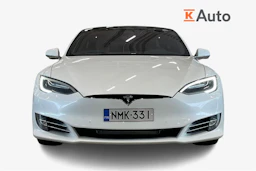 Valkoinen Tesla Model S 2018 kuva 5.