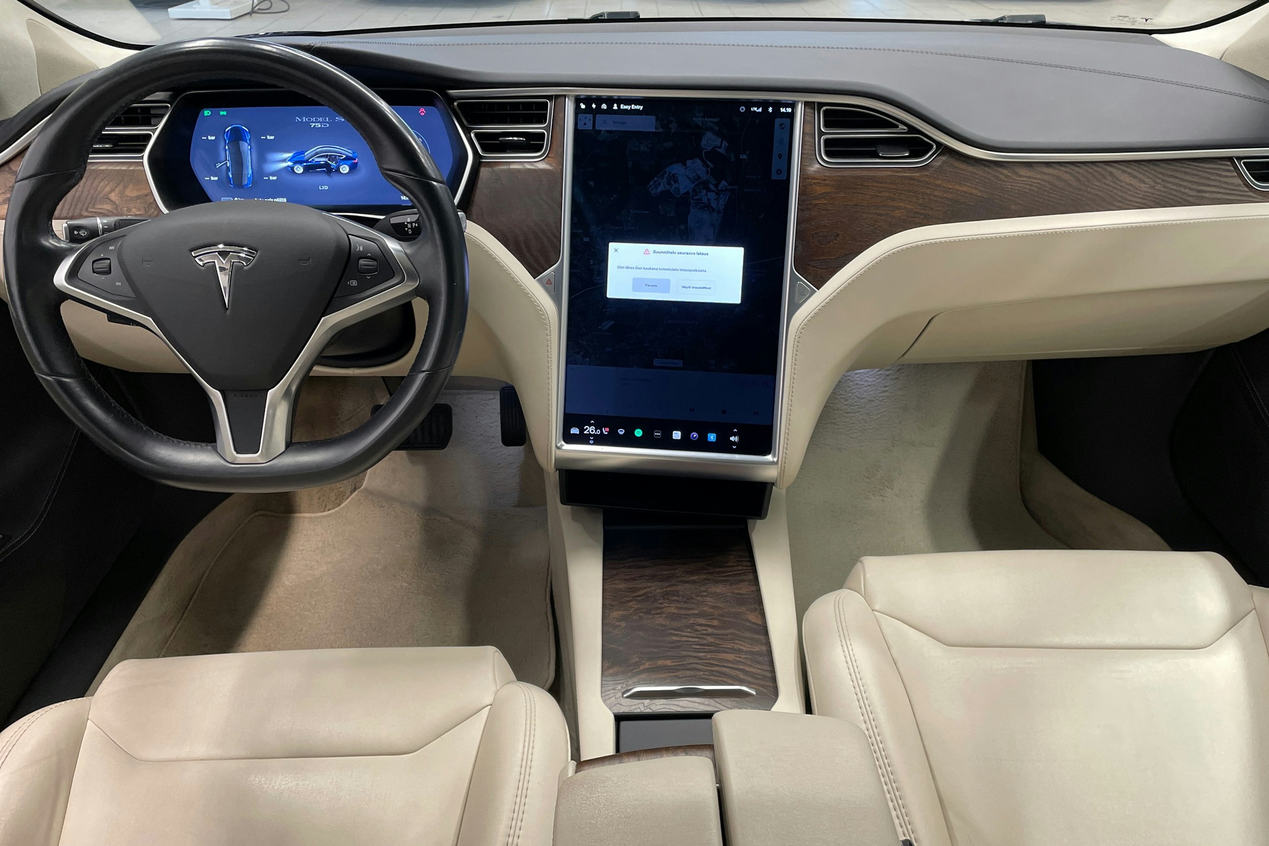 Sininen Tesla Model S 2018 kuva 7.