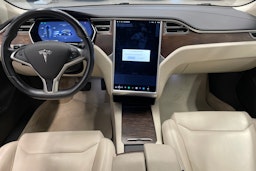 Sininen Tesla Model S 2018 kuva 7.