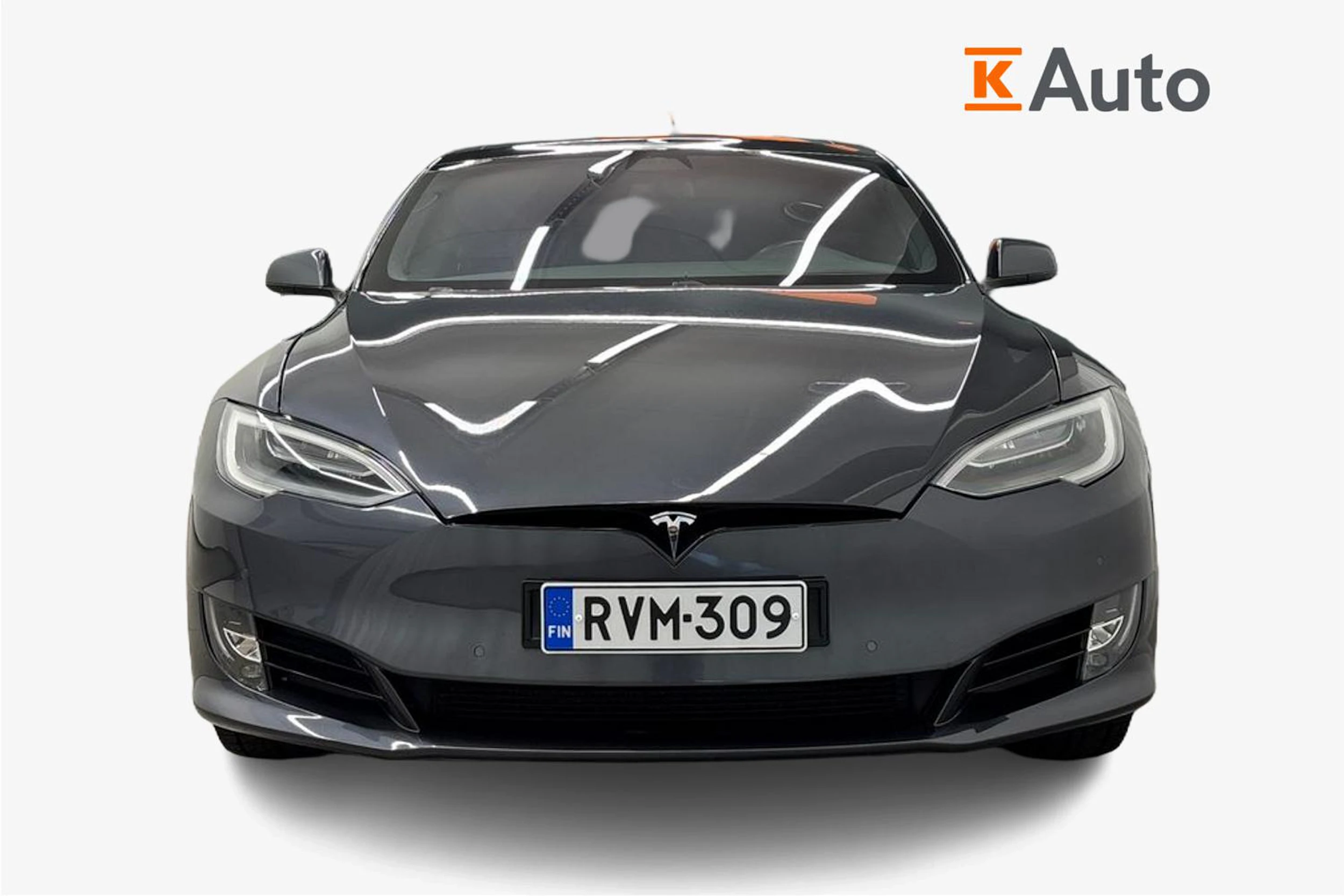 harmaa Tesla Model S 2018 kuva 4.