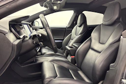 harmaa Tesla Model S 2018 kuva 11.