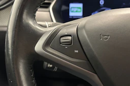 harmaa Tesla Model S 2018 kuva 15.