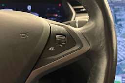 harmaa Tesla Model S 2018 kuva 16.