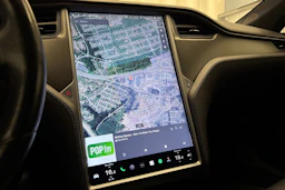 harmaa Tesla Model S 2018 kuva 20.
