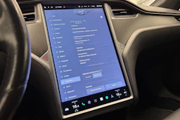 harmaa Tesla Model S 2018 kuva 25.