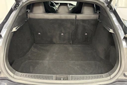 harmaa Tesla Model S 2018 kuva 28.