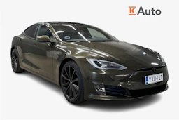 Ruskea (beige) Tesla Model S 2018 kuva 1.