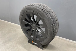 Ruskea (beige) Tesla Model S 2018 kuva 11.
