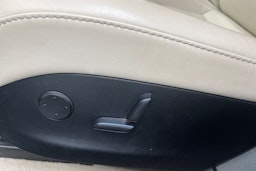 Harmaa Tesla Model S 2019 kuva 15.