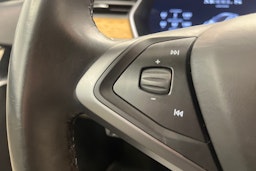 Harmaa Tesla Model S 2019 kuva 18.