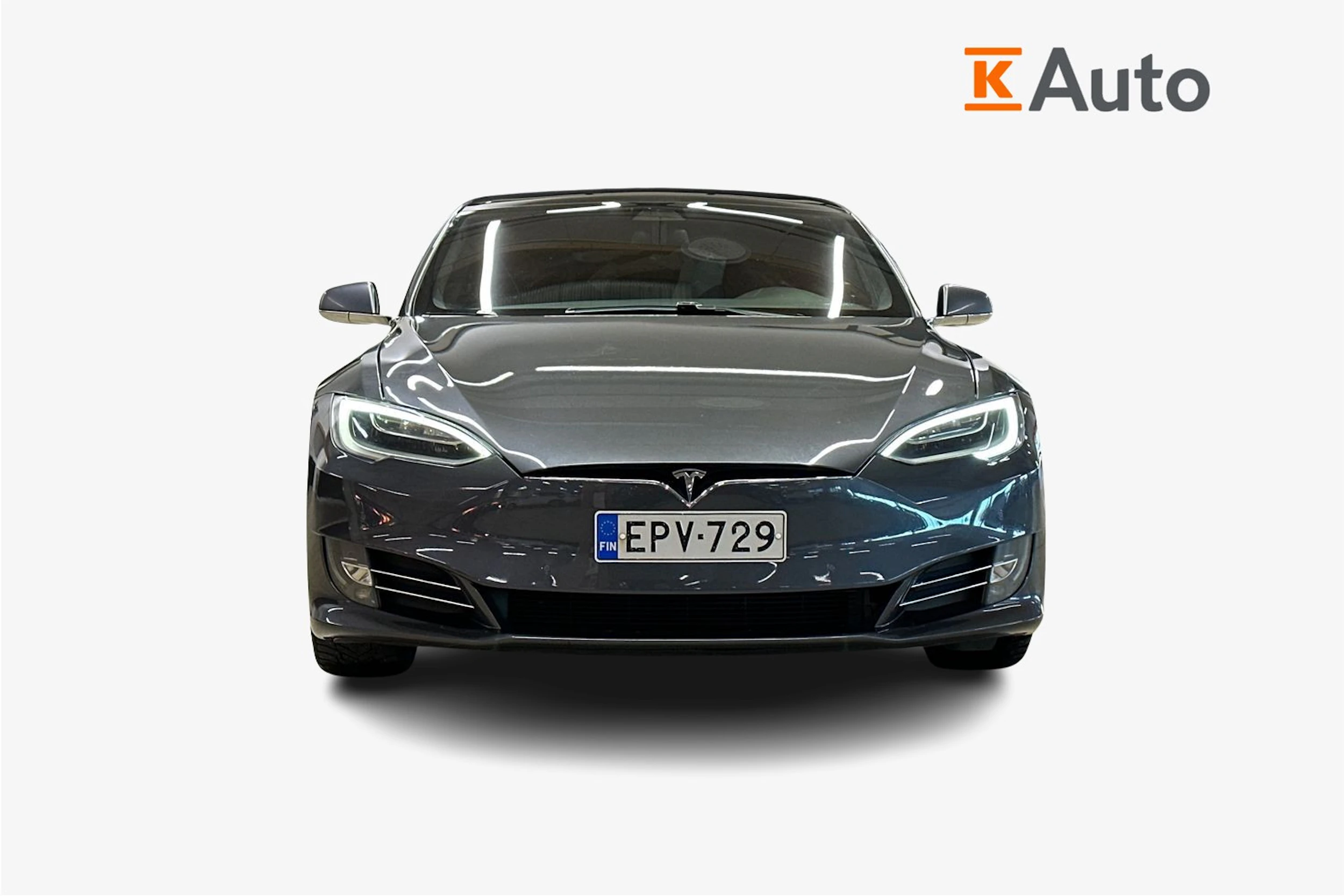 harmaa Tesla Model S 2019 kuva 5.