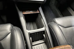 harmaa Tesla Model S 2019 kuva 21.