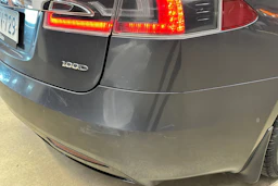 harmaa Tesla Model S 2019 kuva 39.