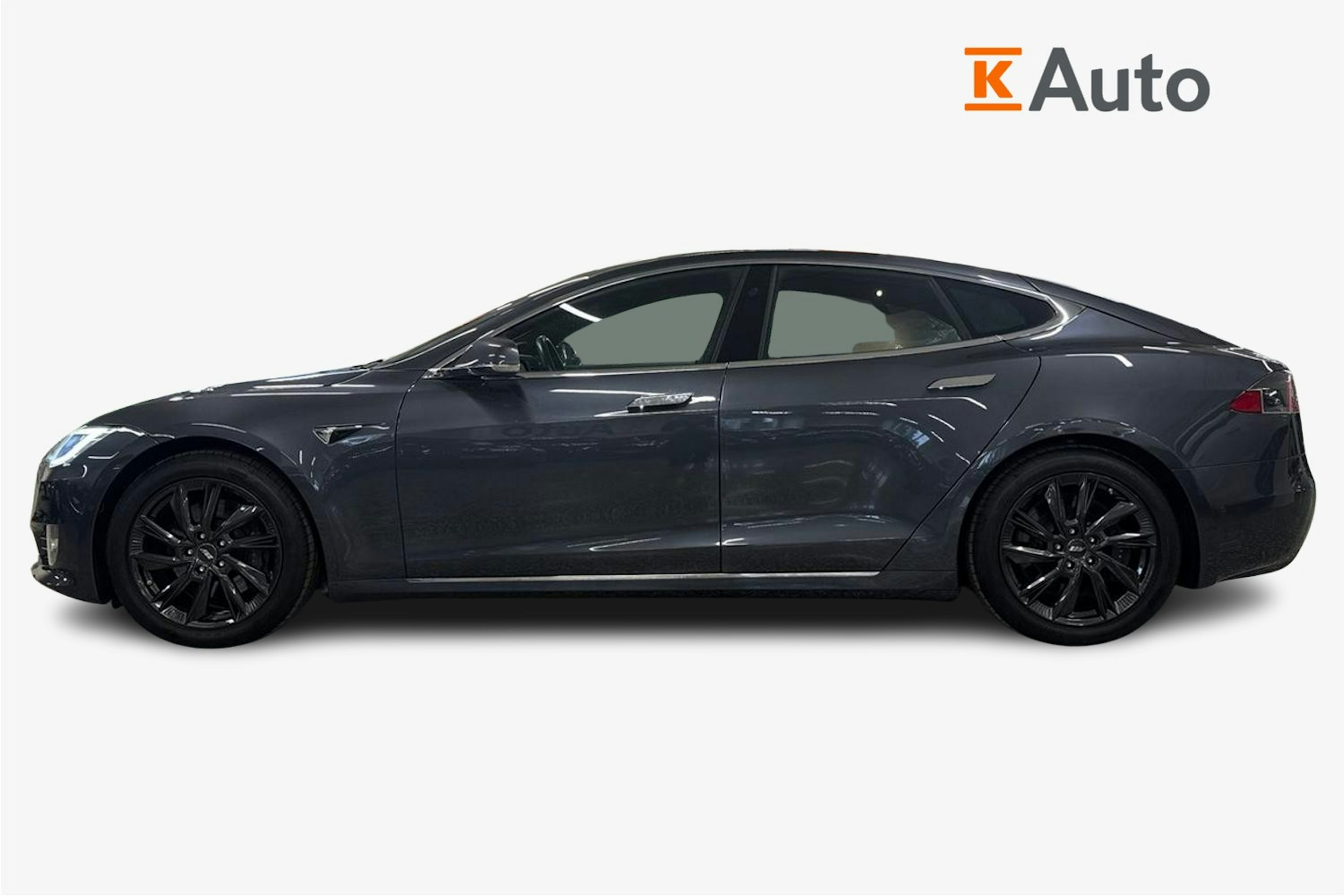 harmaa Tesla Model S 2019 kuva 6.