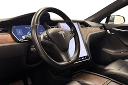harmaa Tesla Model S 2019 kuva 7.