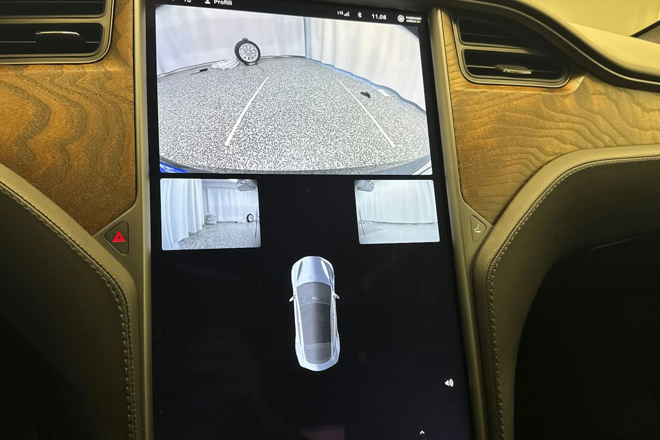 harmaa Tesla Model S 2019 kuva 30.