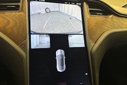 harmaa Tesla Model S 2019 kuva 30.
