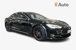 Musta Tesla Model S 2020 kuva 1.