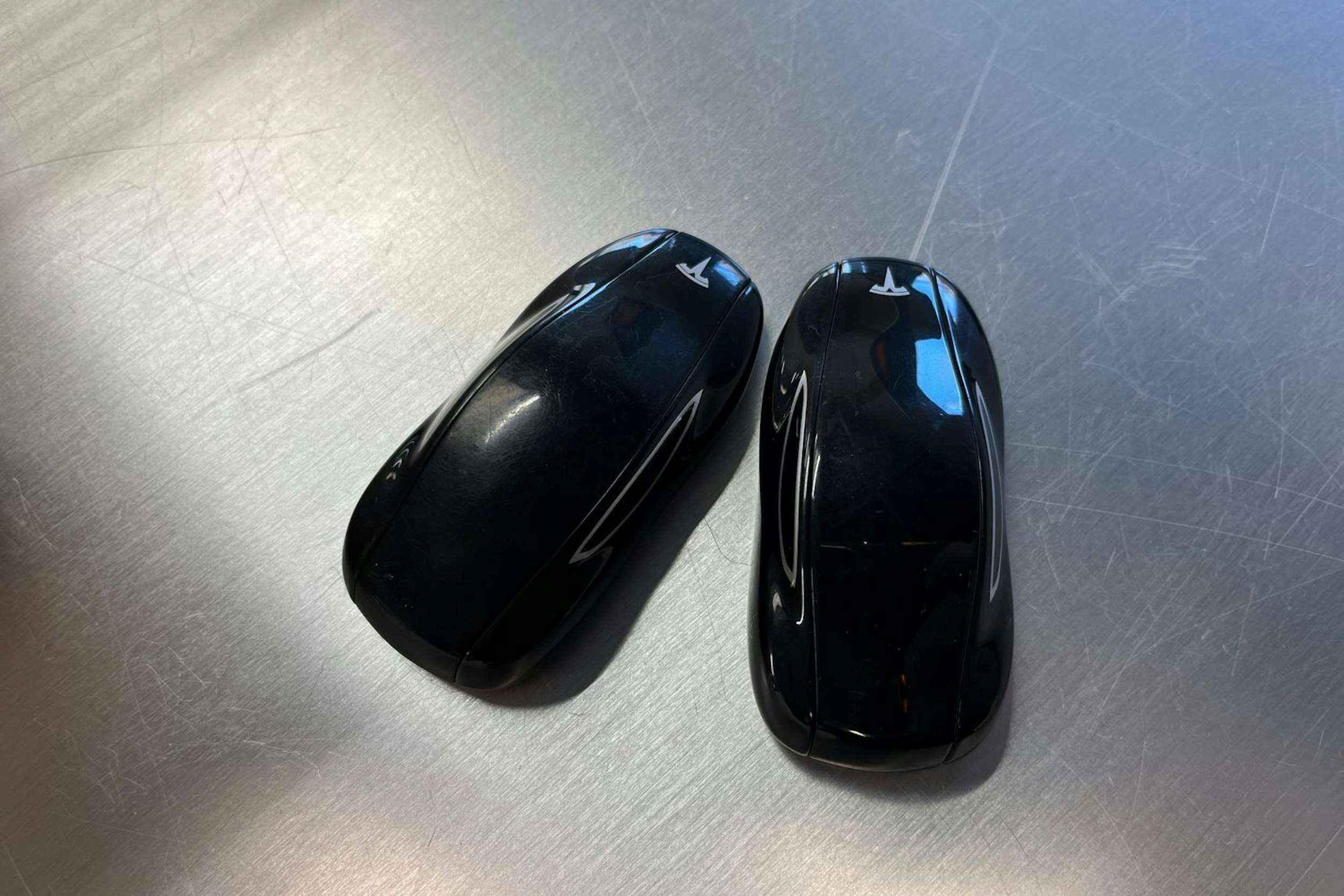 Musta Tesla Model S 2020 kuva 25.