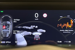 musta Tesla Model S 2021 kuva 27.