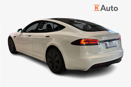valkoinen Tesla Model S 2023 kuva 2.