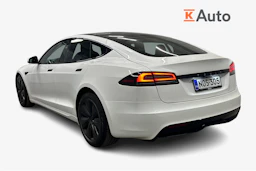 valkoinen Tesla Model S 2023 kuva 2.