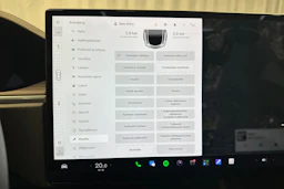 valkoinen Tesla Model S 2023 kuva 30.