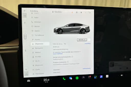 valkoinen Tesla Model S 2023 kuva 31.