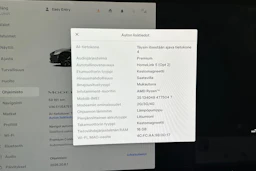 valkoinen Tesla Model S 2023 kuva 32.