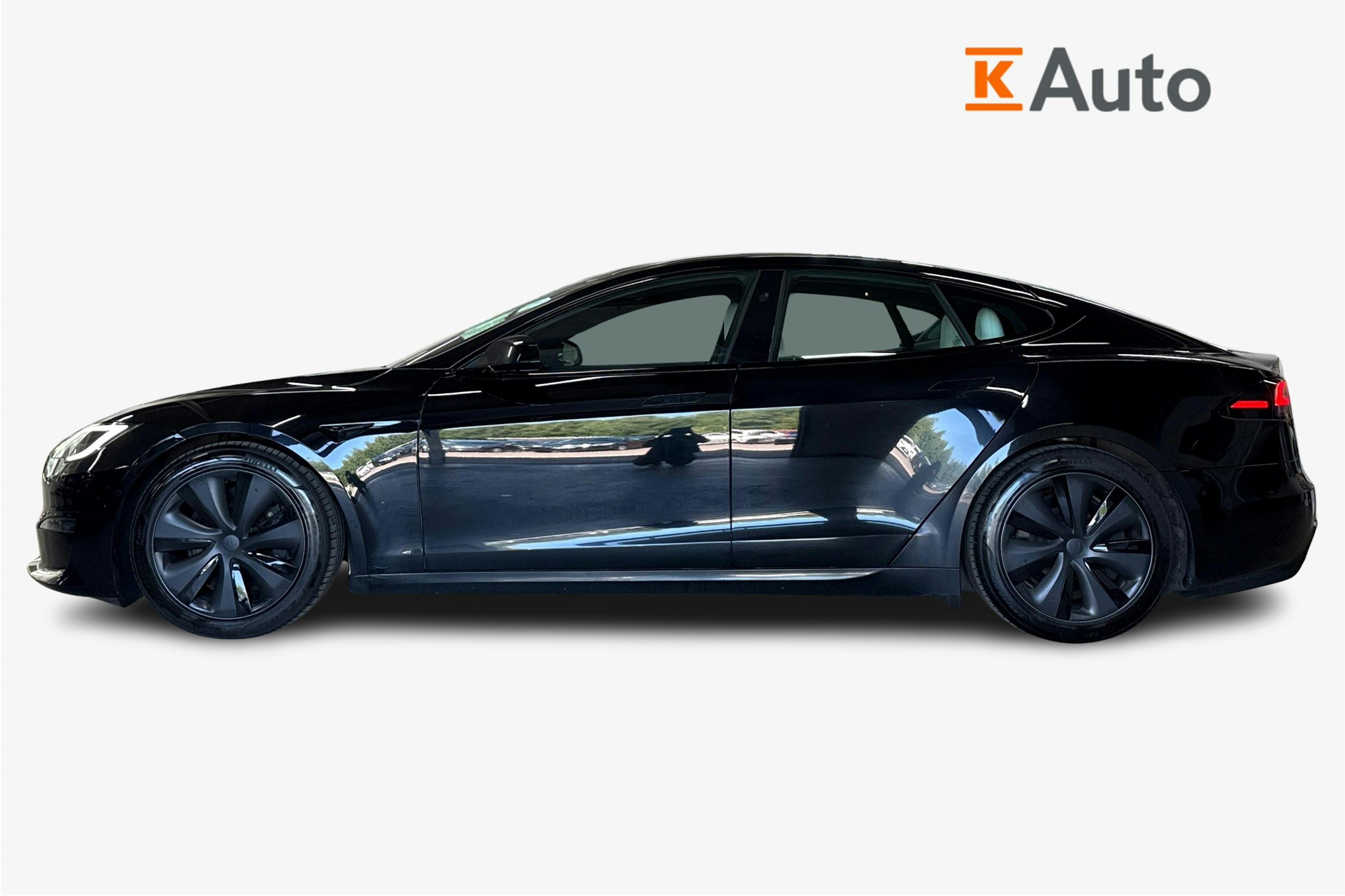 met. musta Tesla Model S 2023 kuva 6.