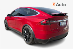 punainen Tesla Model X 2017 kuva 2.
