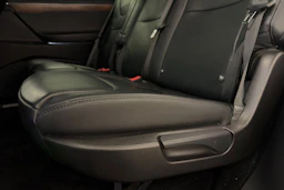 punainen Tesla Model X 2017 kuva 19.