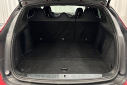 punainen Tesla Model X 2017 kuva 15.