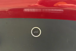 punainen Tesla Model X 2017 kuva 36.