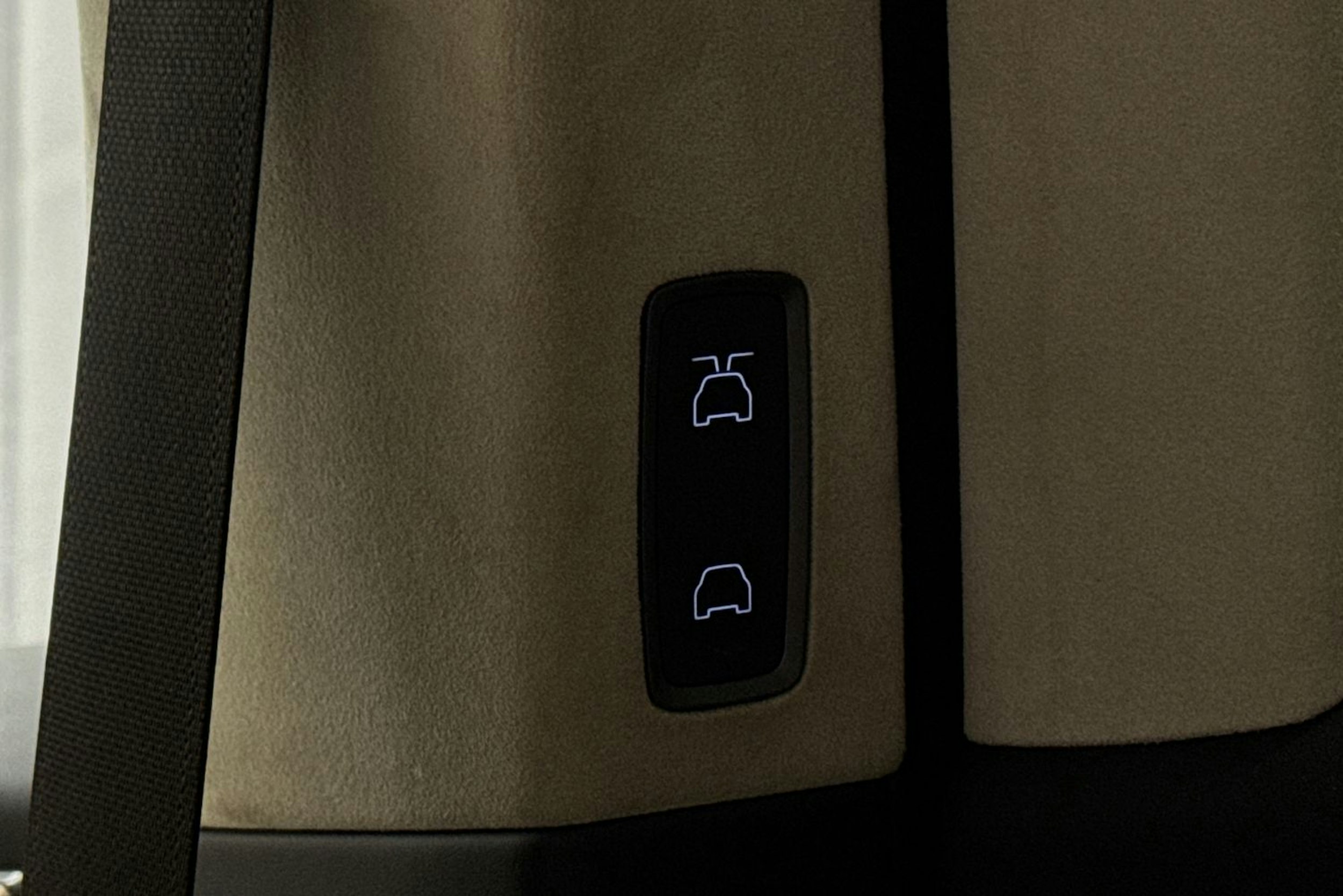 musta Tesla Model X 2018 kuva 20.