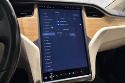 musta Tesla Model X 2018 kuva 30.